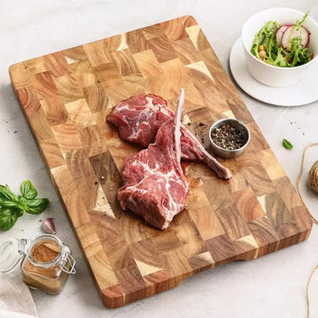 Acacia wood cutting board – double-sided and moisture-repellent