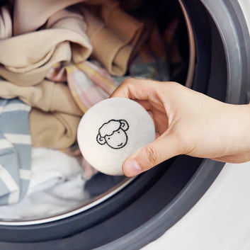 Wool Dryer Balls – Eco-Friendly Fabric Softener for Tumble Dryers